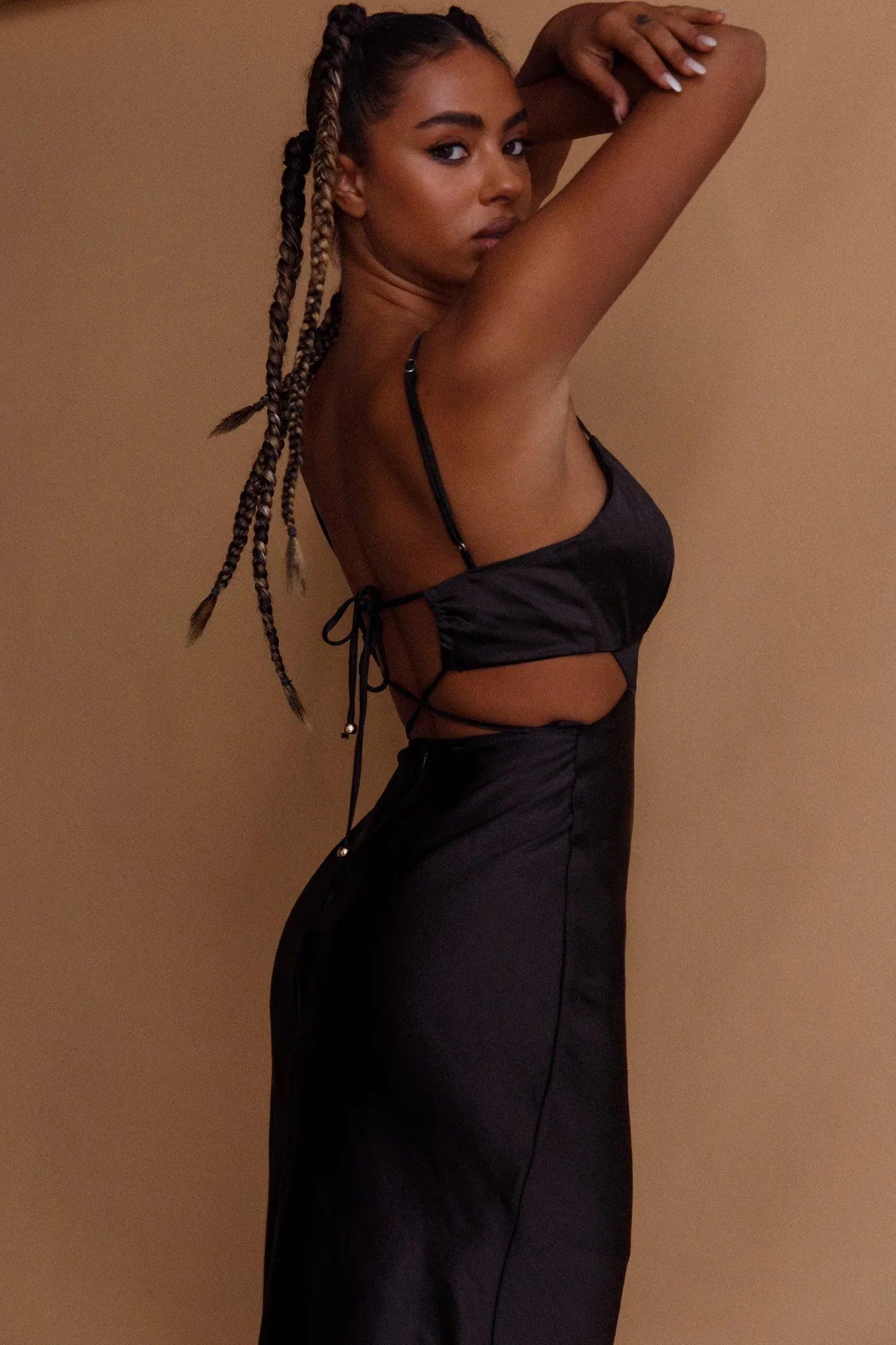 City Lights Cut-Out Waist Strappy Back Midi Dress Black